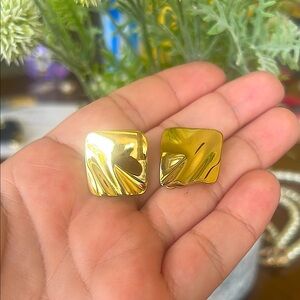 Givenchy vintage earrings. Clip ons.